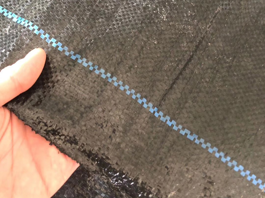 質(zhì)保5年防草布/防草布廠家